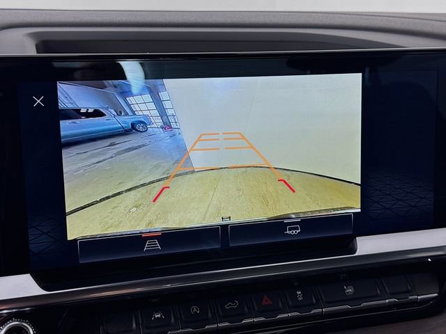 Used 2025 GMC Sierra 1500 SLT image 16