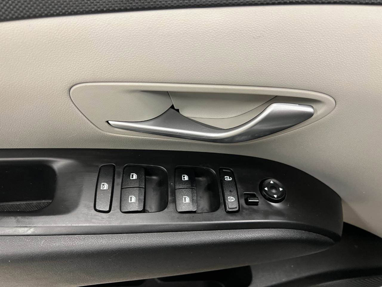 Used 2024 Hyundai Tucson SE AWD/4WD image 33