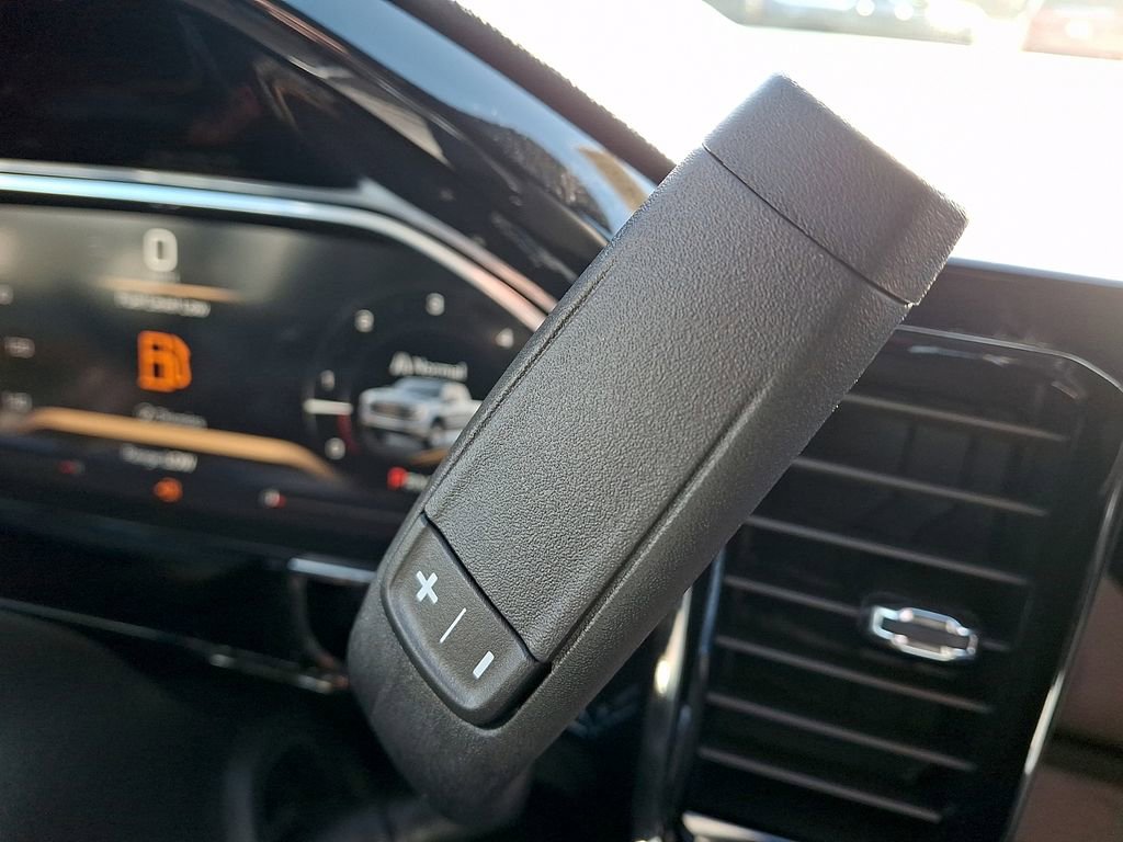 New 2026 GMC Sierra 1500 SLE image 10