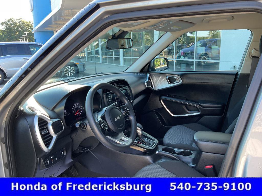 Used 2022 Kia Soul LX w/ Technology Package FWD image 25