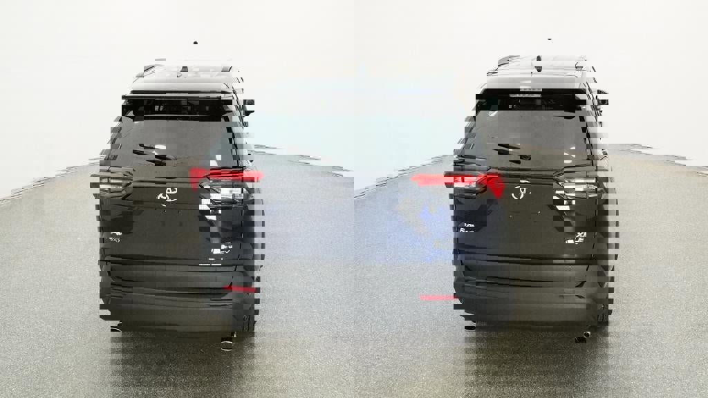 New 2025 Toyota RAV4 XLE image 7