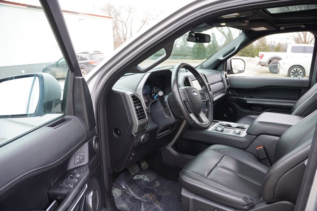 Certified 2021 Ford Expedition XLT image 15