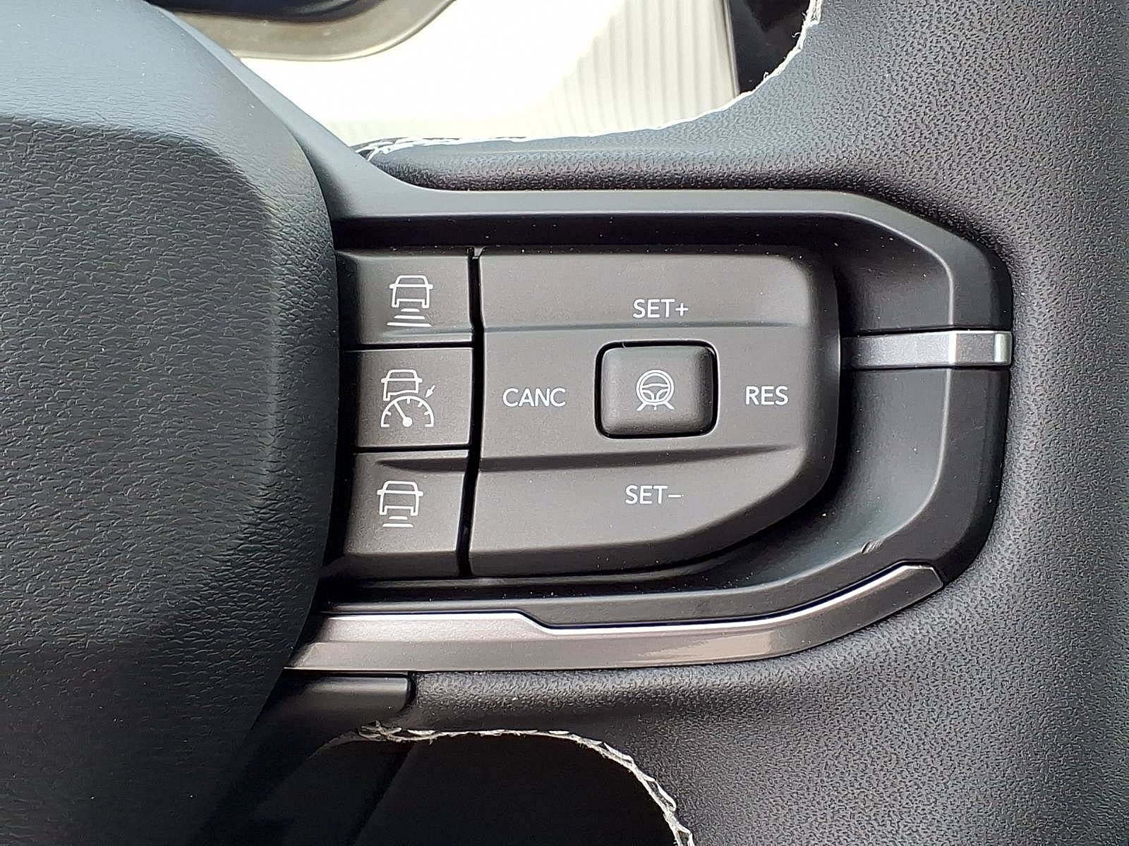 New 2026 Jeep Cherokee Laredo AWD/4WD image 15
