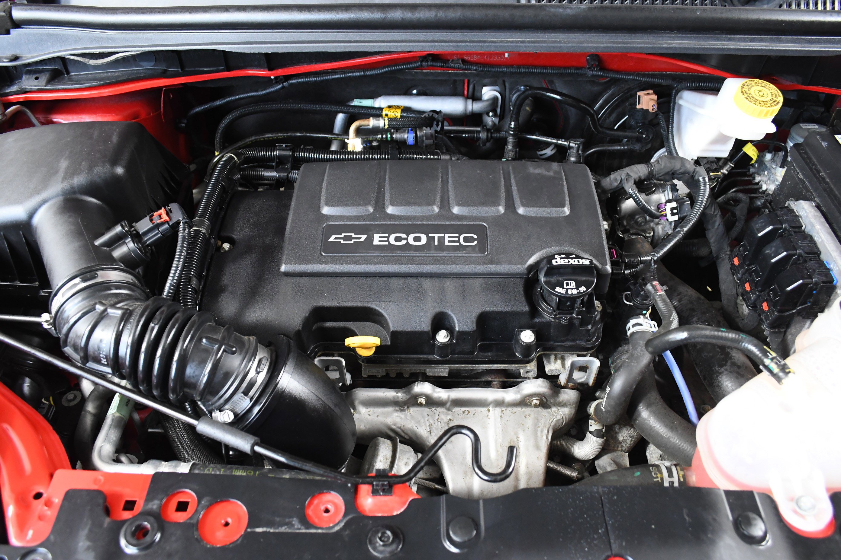 Used 2020 Chevrolet Sonic LT image 35