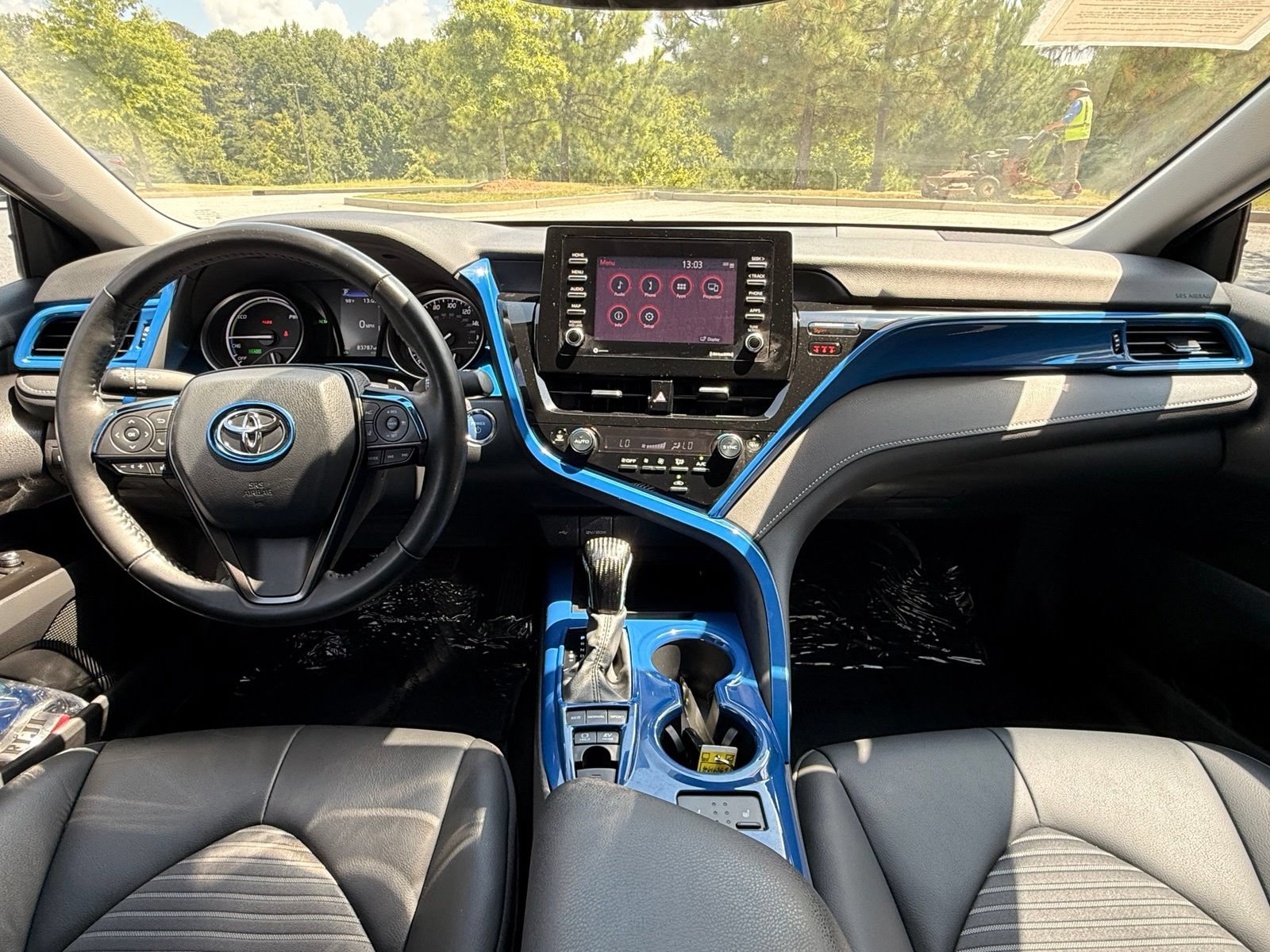 Used 2023 Toyota Camry SE w/ Cold Weather Package FWD image 23