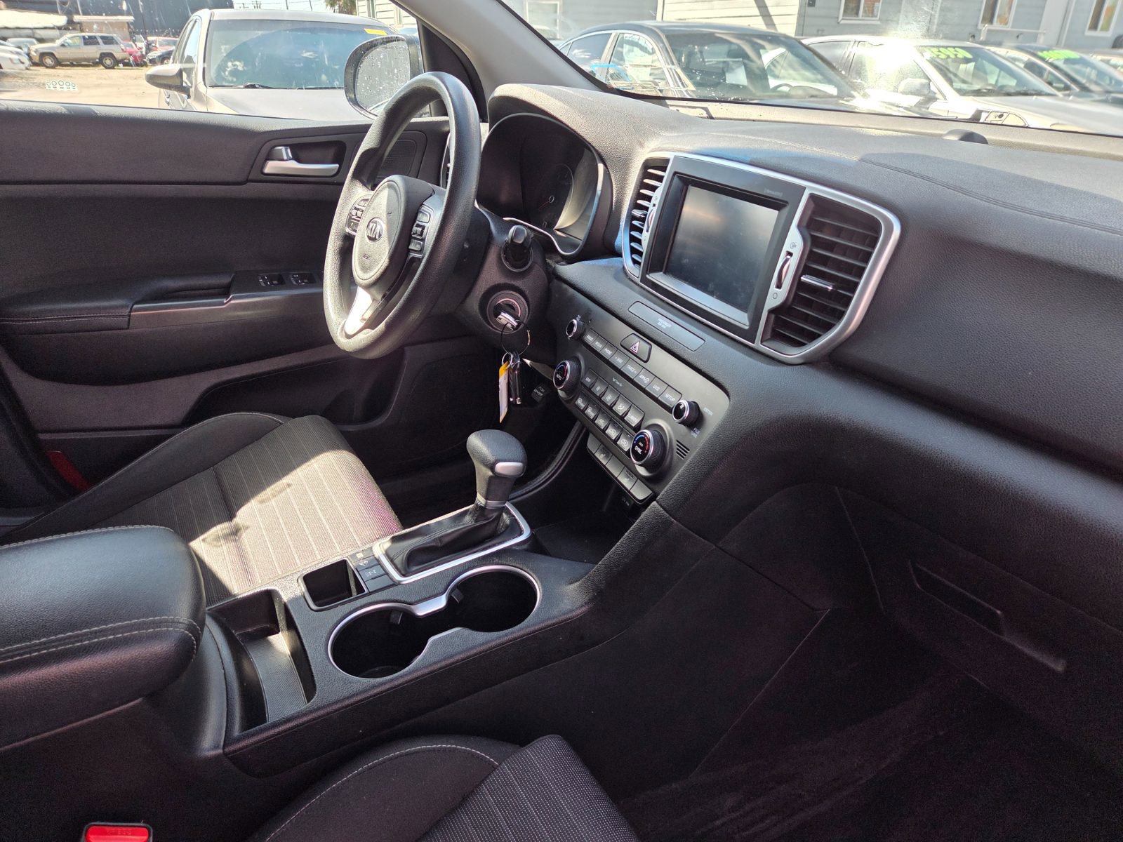 Used 2018 Kia Sportage LX w/ LX Popular Package image 16