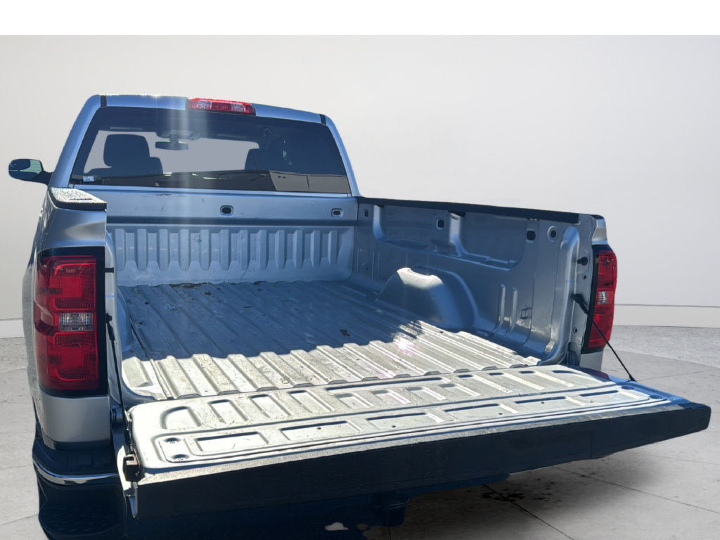 Used 2018 Chevrolet Silverado 1500 LT w/ All Star Edition RWD image 18