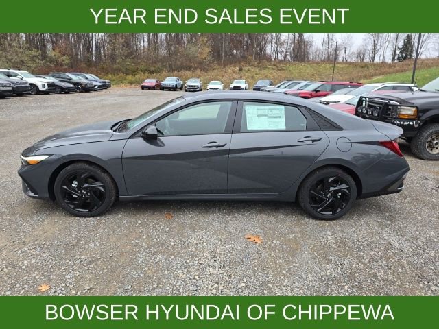 New 2026 Hyundai Elantra Sport image 2