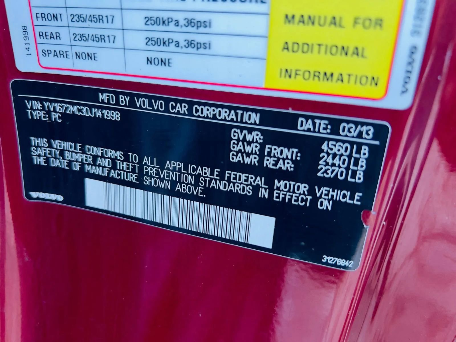 Used 2013 Volvo C70 T5 image 33