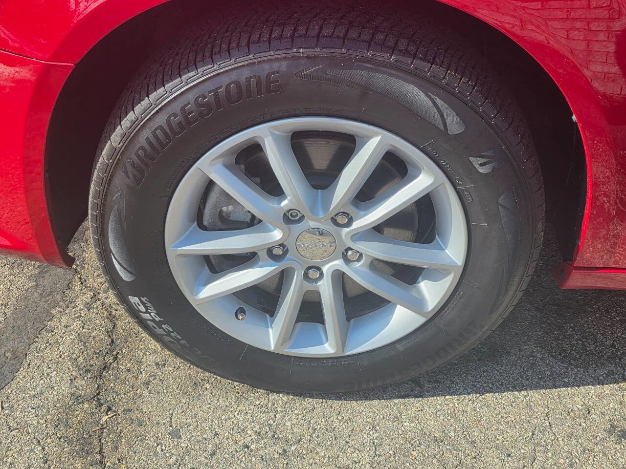 Used 2015 Dodge Grand Caravan SXT image 26