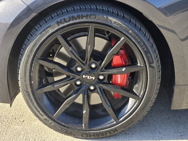 Used 2023 Kia Stinger GT2 w/ Option Group 015 RWD image 11