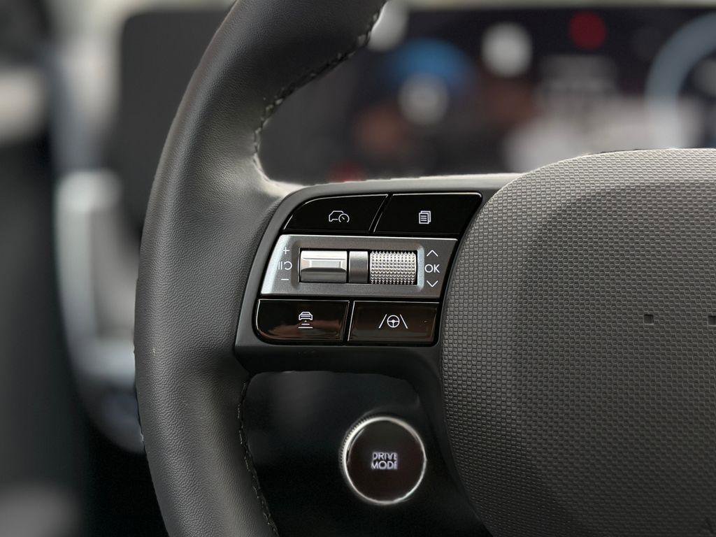 New 2026 Hyundai Ioniq 5 SE image 11