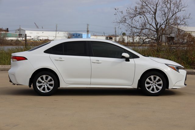 New 2026 Toyota Corolla LE image 4