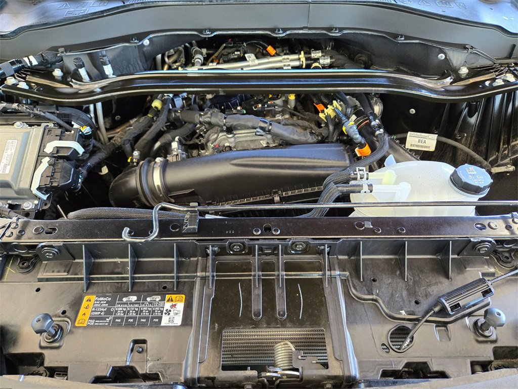 Used 2025 Ford Explorer ST-Line w/ ST-Line Street Pack image 33