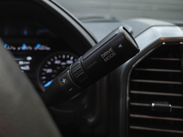 Used 2022 Ford F250 XLT AWD/4WD image 25