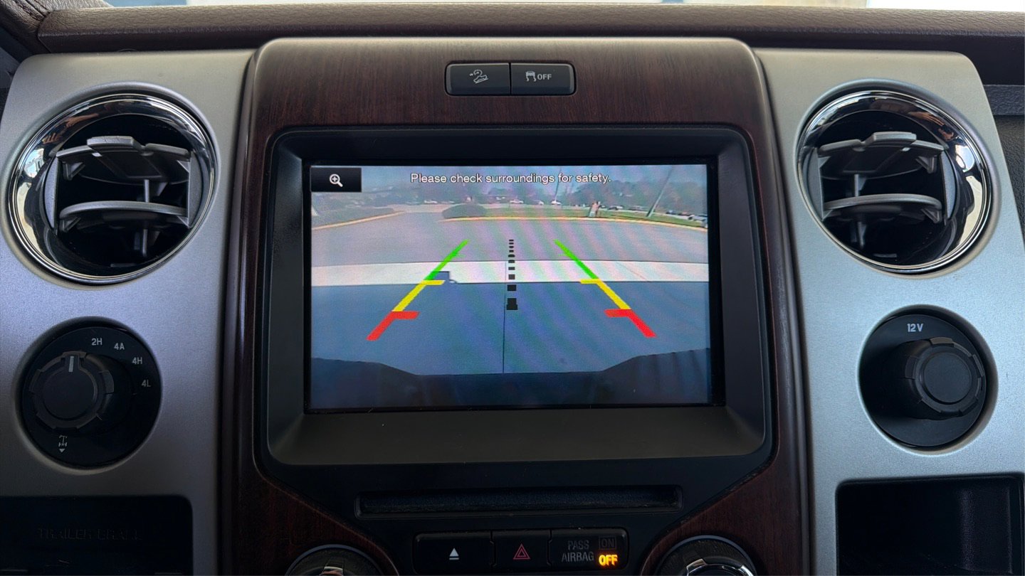 Used 2014 Ford F150 King Ranch w/ King Ranch Luxury Package AWD/4WD image 12