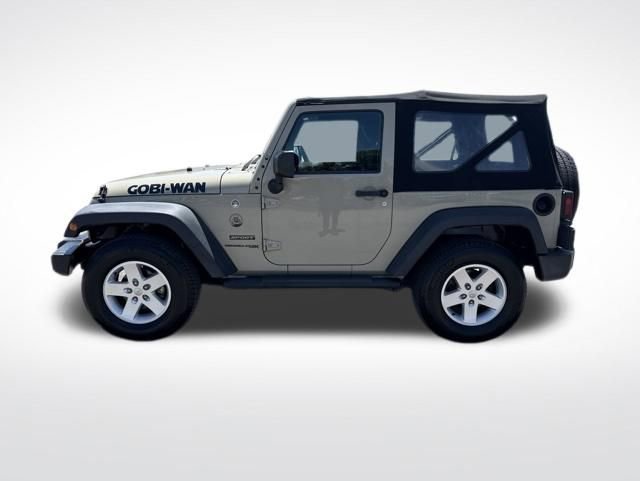 Used 2018 Jeep Wrangler Sport AWD/4WD image 2