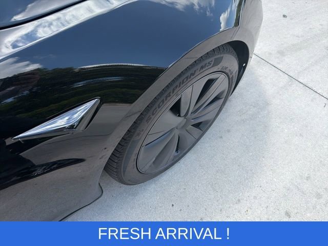 Used 2021 Tesla Model S Plaid image 12
