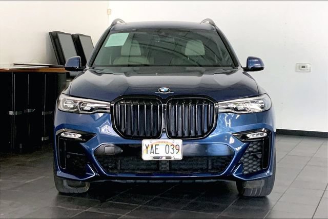 Used 2020 BMW X7 xDrive40i w/ M Sport Package AWD/4WD image 3