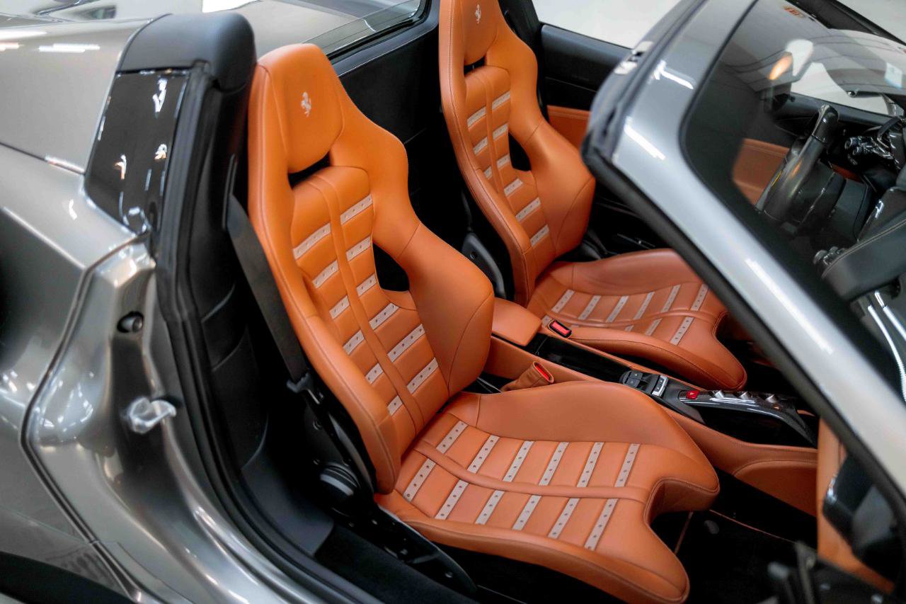 Used 2018 Ferrari 488 Spider image 78