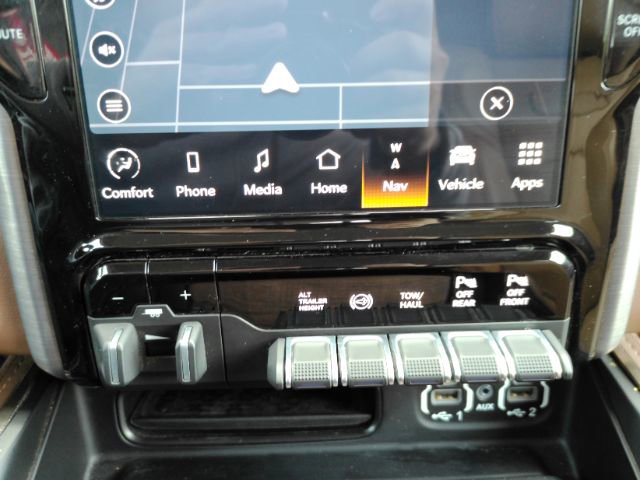 Used 2022 RAM 3500 Limited AWD/4WD image 11
