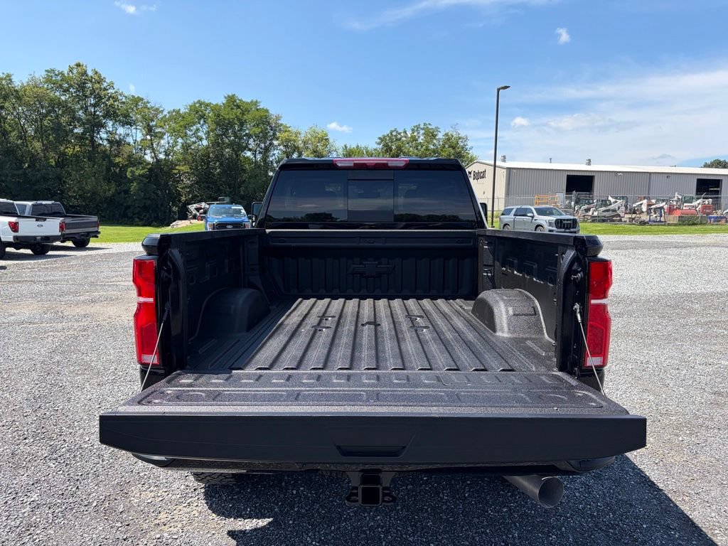 Used 2025 Chevrolet Silverado 2500 LTZ w/ Trail Boss Package AWD/4WD image 20