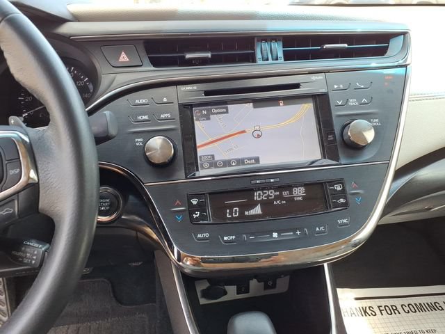 Used 2018 Toyota Avalon XLE Premium FWD image 16