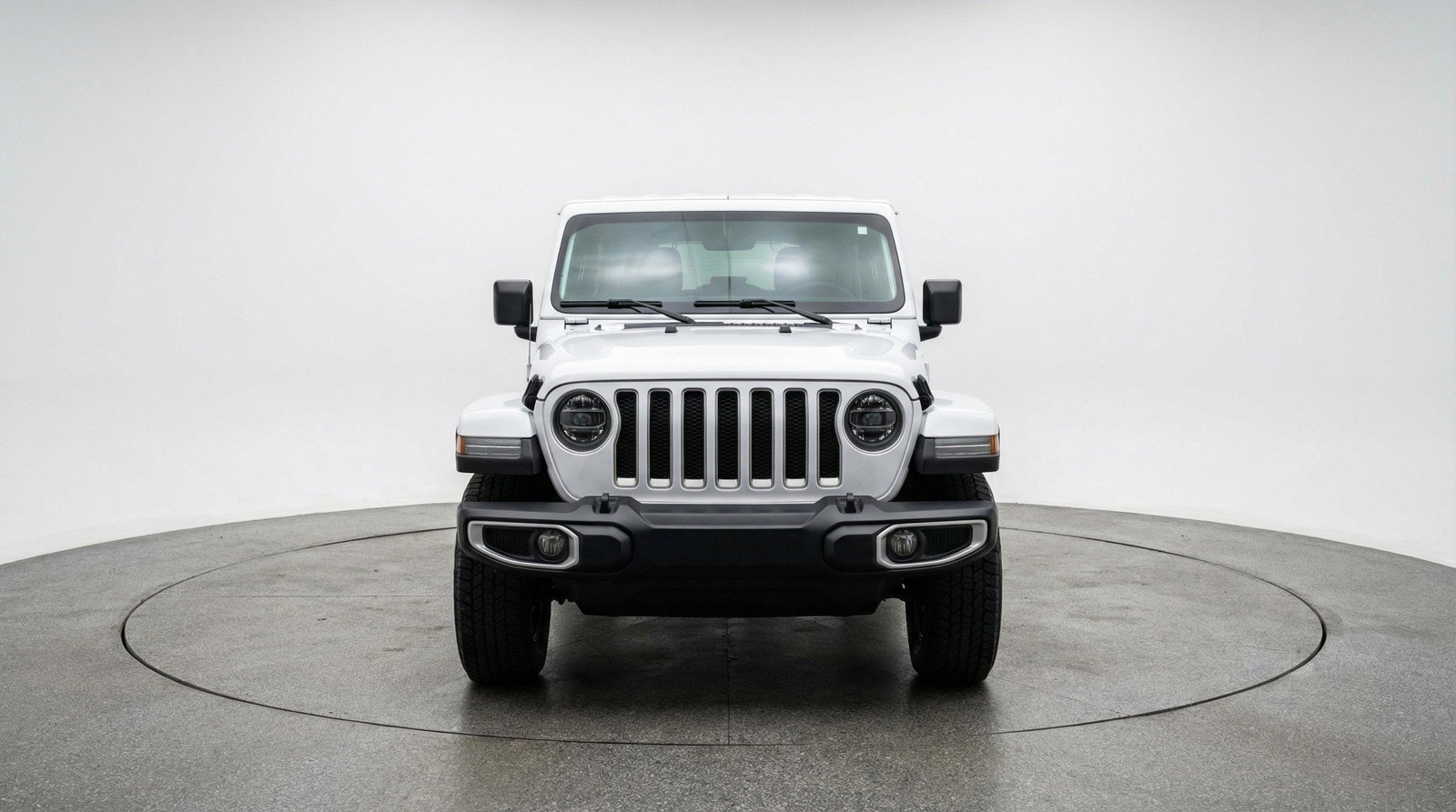 Used 2025 Jeep Wrangler Sahara AWD/4WD image 2