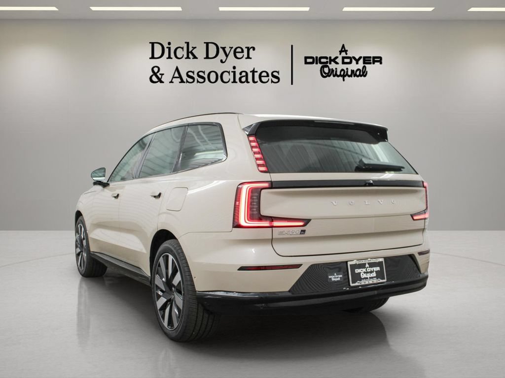 New 2026 Volvo EX90 Ultra AWD/4WD image 9