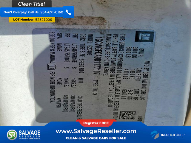 Used 2011 Chevrolet Express 2500 RWD image 17
