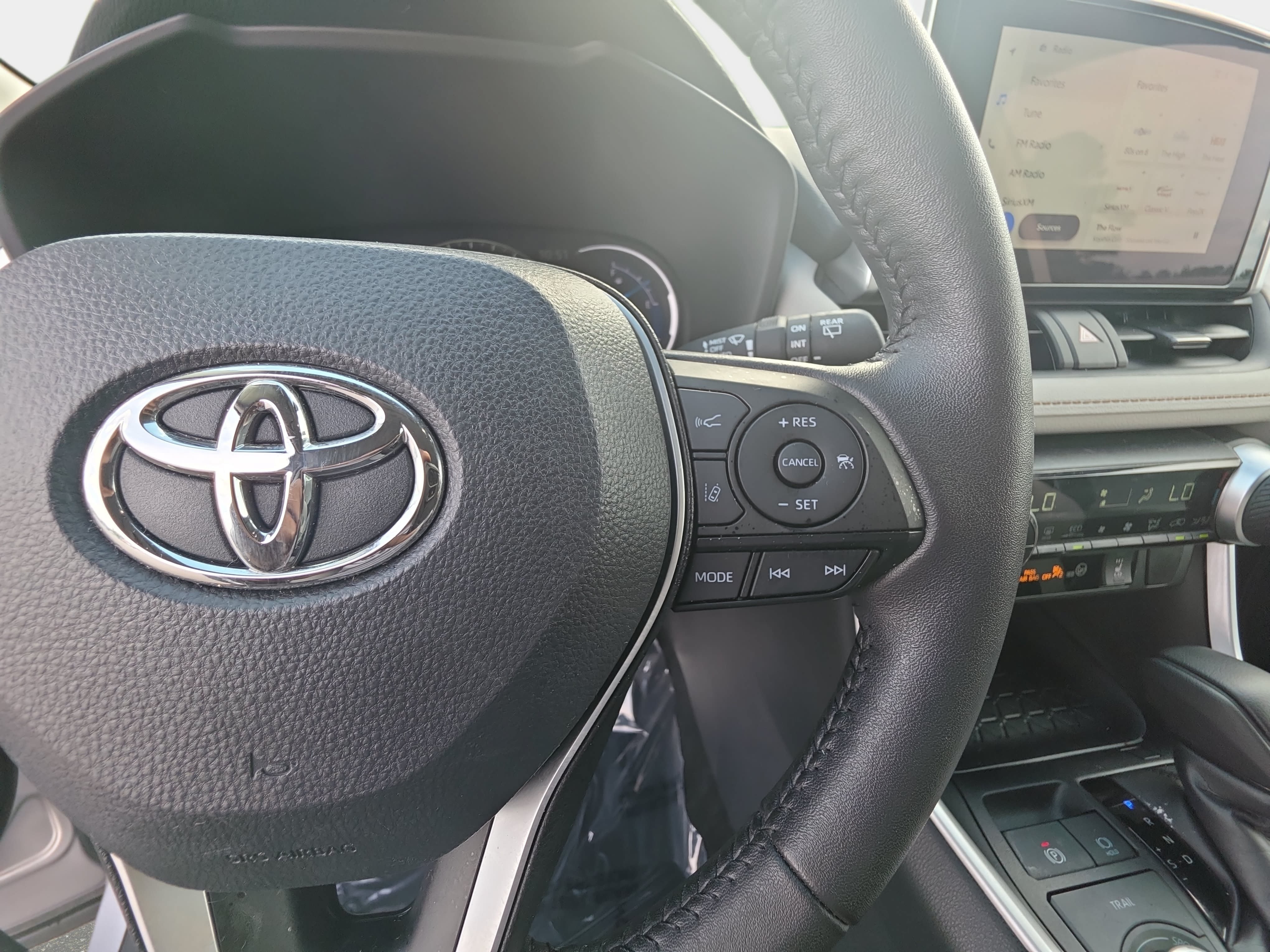 Used 2024 Toyota RAV4 XLE w/ Weather Package AWD/4WD image 17