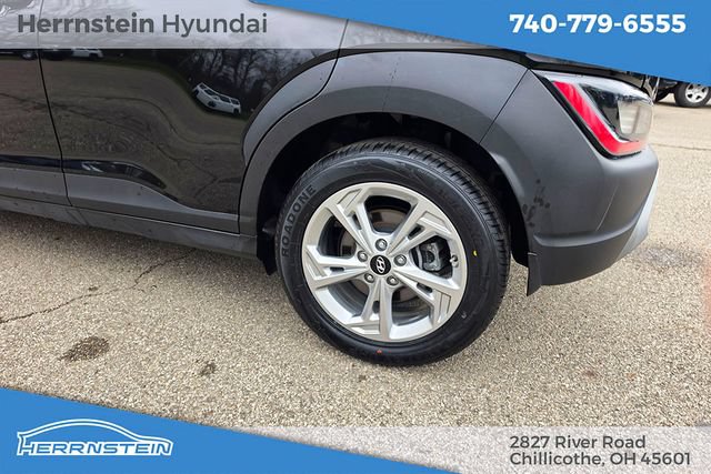 Used 2023 Hyundai Kona SEL w/ Cargo Package AWD/4WD image 26