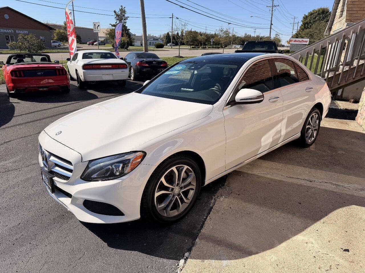 Used 2016 Mercedes-Benz C 300 4MATIC Sedan image 4