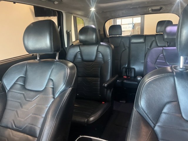 Used 2021 Kia Telluride SX w/ SX Prestige Package image 16