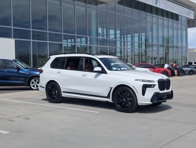 New 2027 BMW X7 xDrive40i w/ Executive Package AWD/4WD image 4