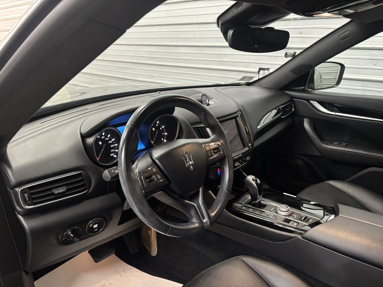 Used 2018 Maserati Levante image 10