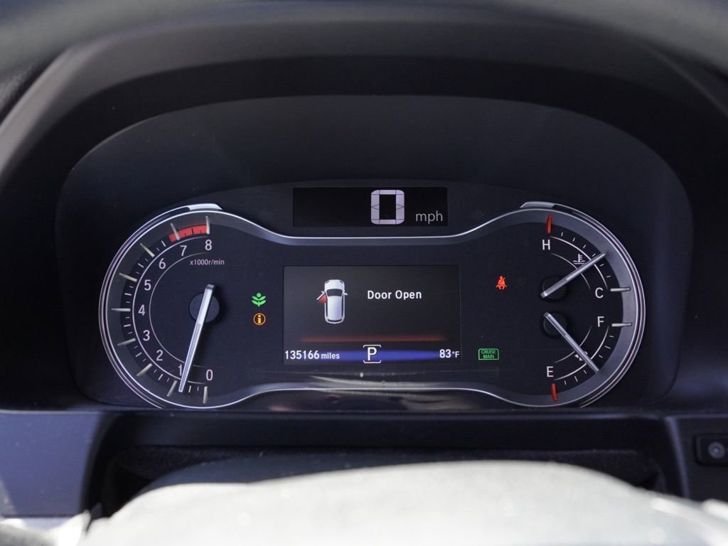 Used 2017 Honda Pilot EX image 11