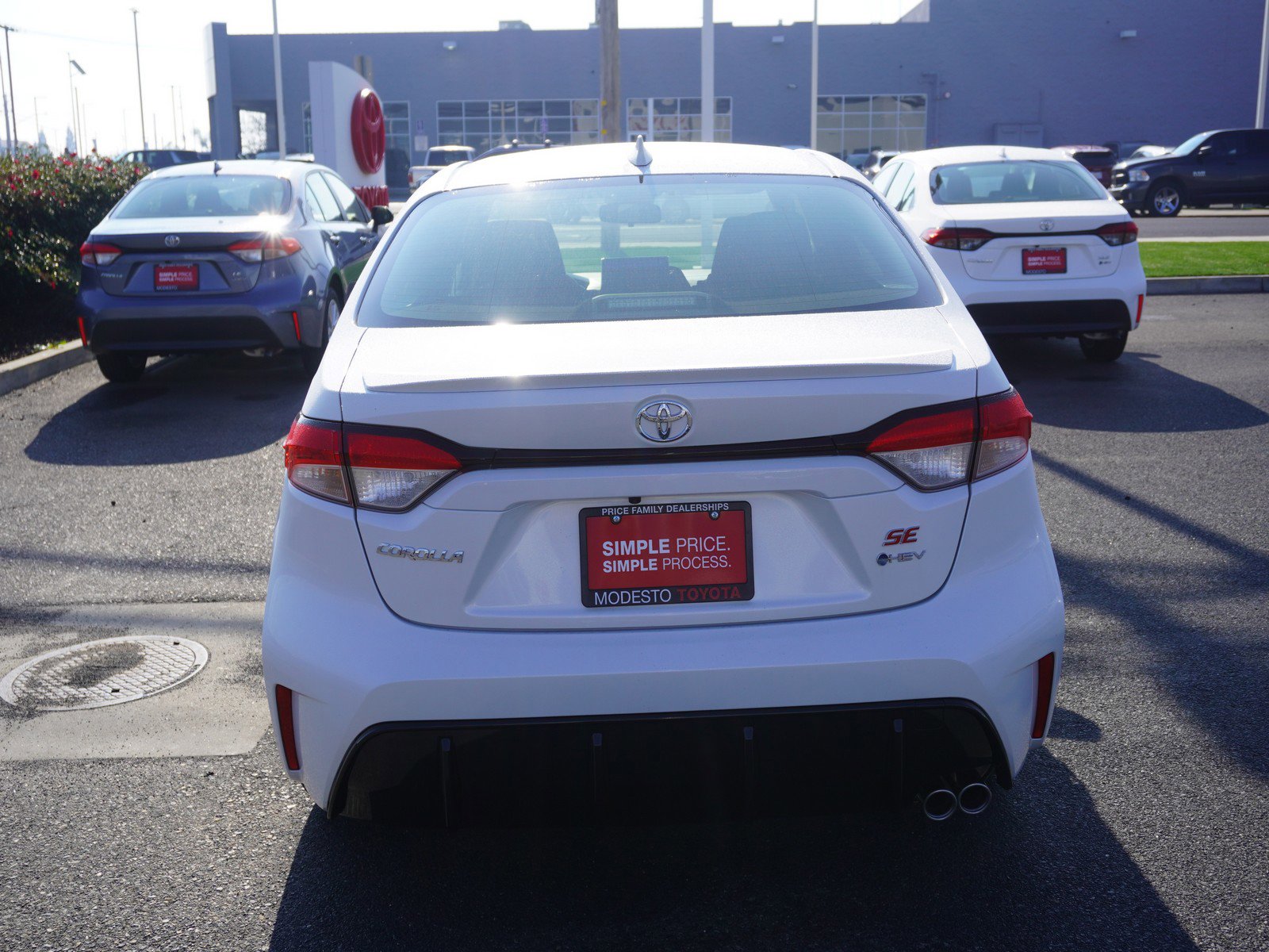 New 2026 Toyota Corolla SE image 9