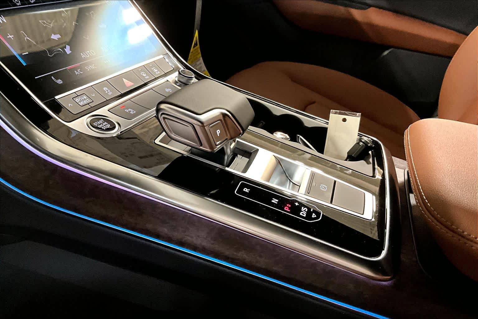New 2026 Audi Q7 2.0T Premium AWD/4WD image 7