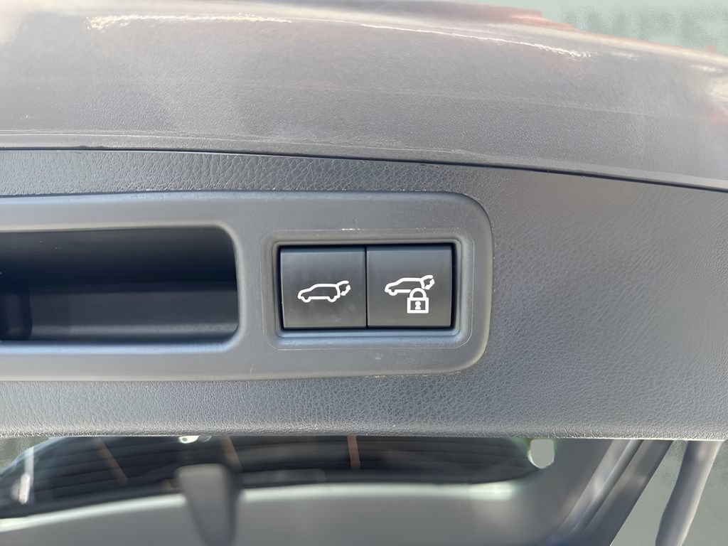 Used 2023 Lexus RX 350 F Sport w/ Accessory Package (Z1) AWD/4WD image 28