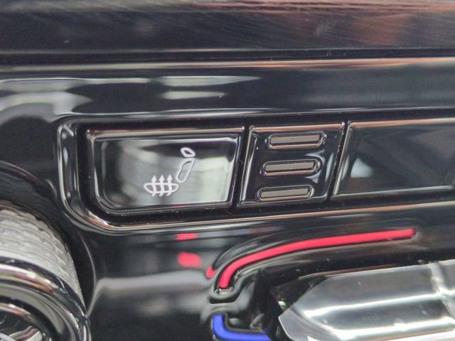 New 2025 Jeep Grand Cherokee Limited w/ Trailer Tow Package image 23