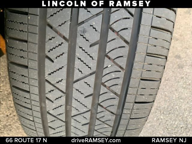 Used 2024 Lincoln Corsair Reserve w/ Equipment Group 201A image 28