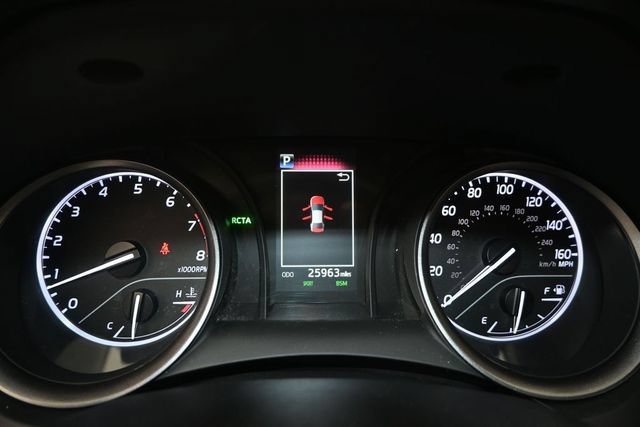 Used 2024 Toyota Camry SE w/ Convenience Package FWD image 8