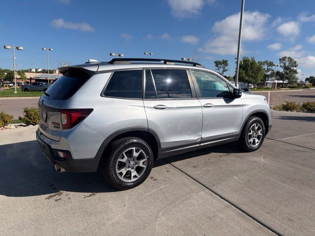 Used 2023 Honda Passport TrailSport image 14