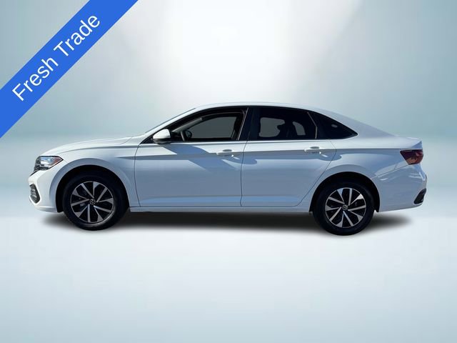 Certified 2023 Volkswagen Jetta S image 3