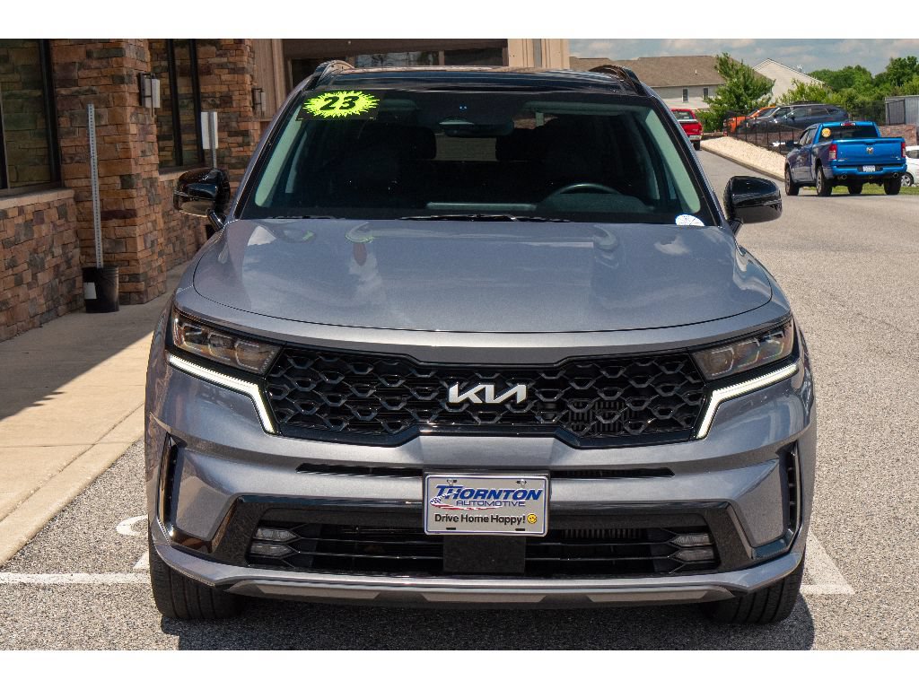Used 2023 Kia Sorento SX AWD/4WD image 8