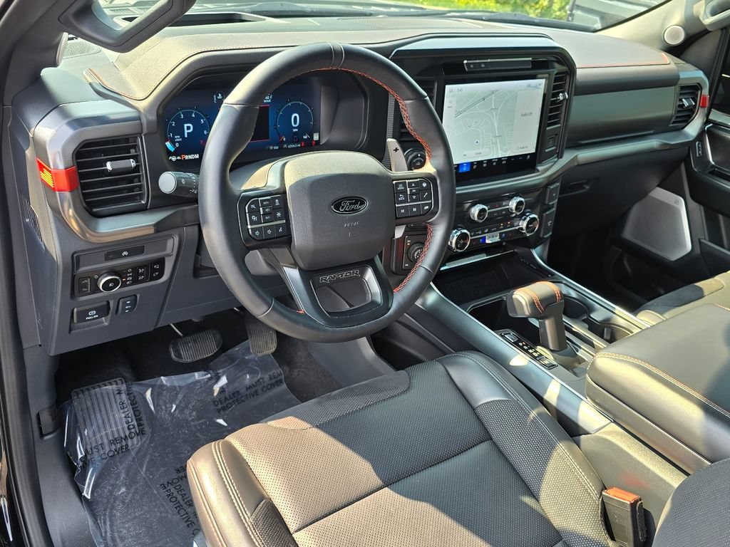 Used 2025 Ford F150 Raptor AWD/4WD image 12