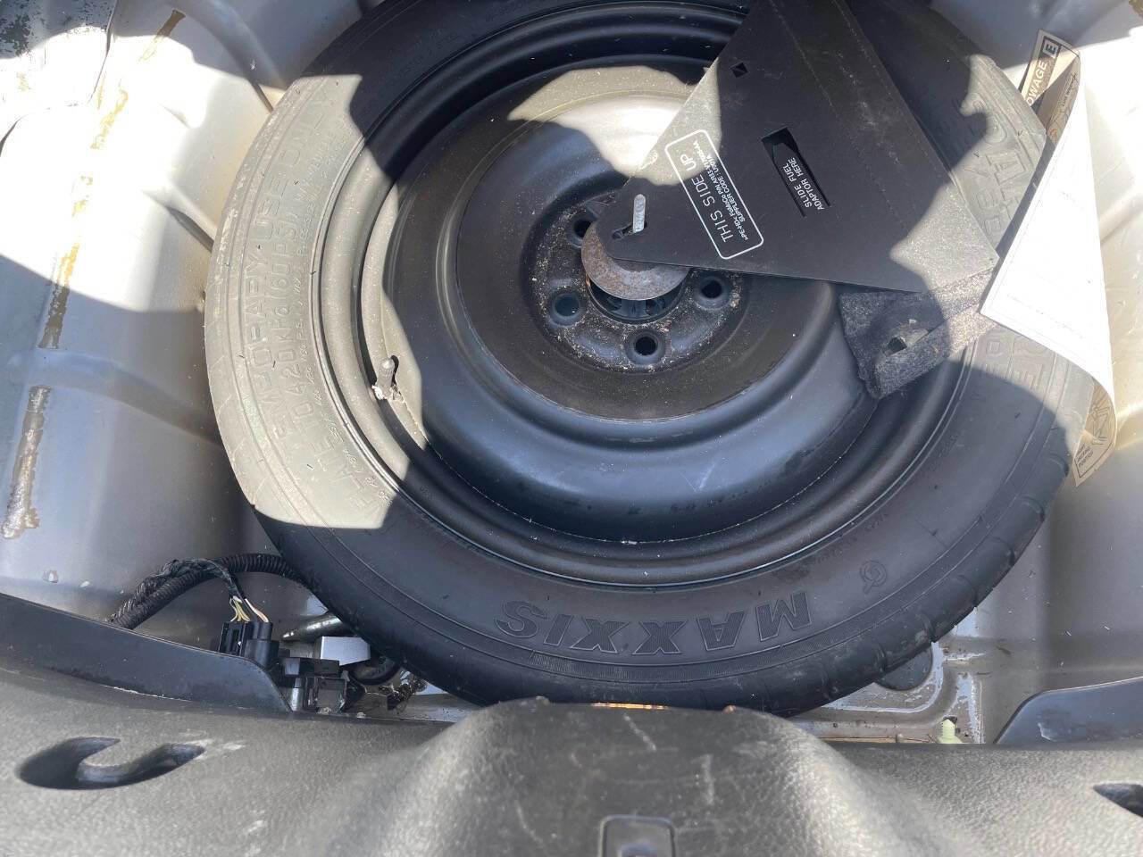 Used 2010 Ford Mustang GT Premium RWD image 9