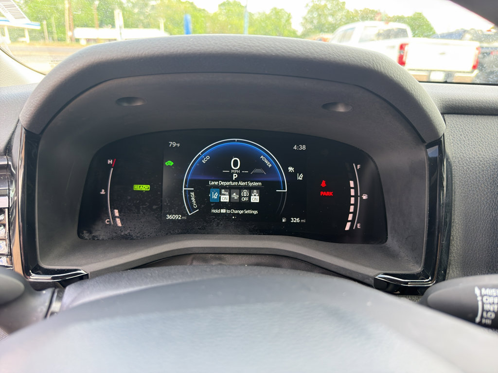 Used 2025 Toyota Camry LE FWD image 12