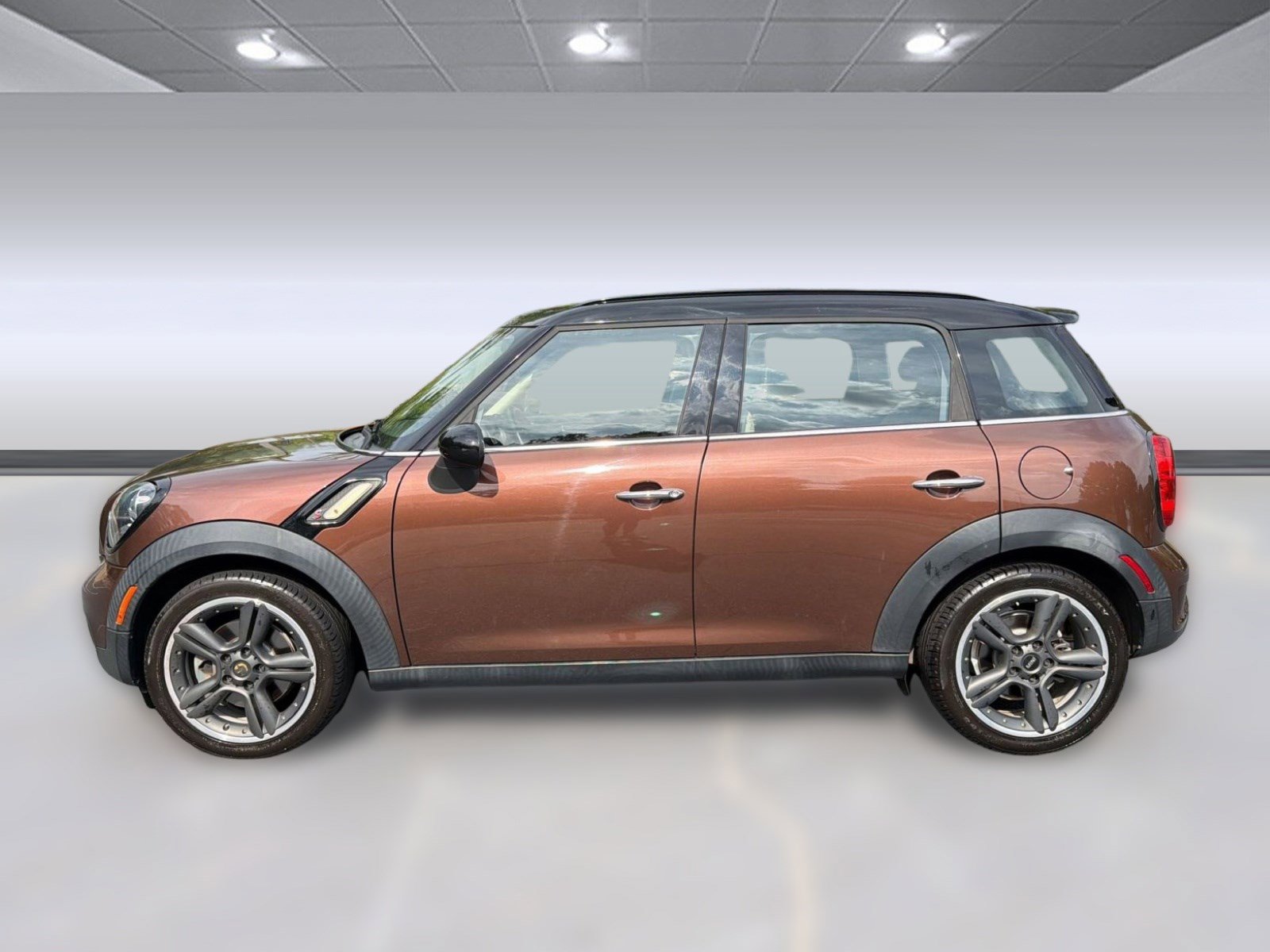 Used 2015 MINI Cooper Countryman S FWD image 2